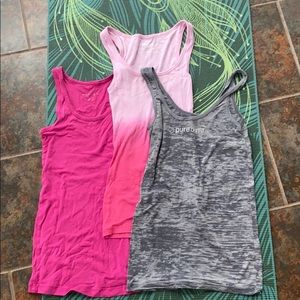 5/$20Tank top bundle